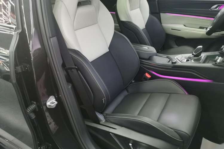 Used Lynk & Co 05 2022 2.0TD Two-Wheel Drive Zhaoyang Plus Right Front Seat