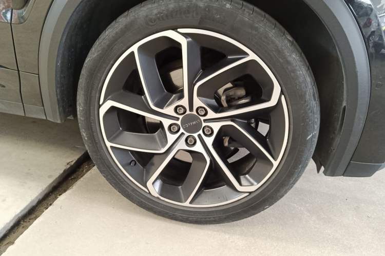 Used Lynk & Co 05 2022 2.0T Two-Wheel Drive Shine Halo Right Front Wheel Hub