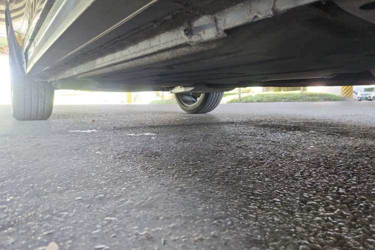 Used Lynk & Co 05 2022 2.0T Two-Wheel Drive Shine Halo Right Side Sill