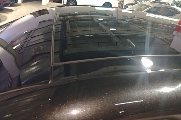 Used Lynk & Co 05 2022 2.0T Two-Wheel Drive Shine Halo Roof