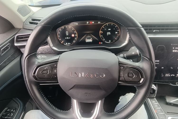 Used Lynk & Co 05 2022 2.0T Two-Wheel Drive Shine Halo Steering Wheel