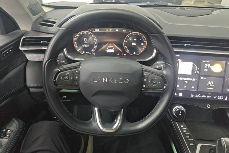Used Lynk & Co 05 2022 2.0T Two-Wheel Drive Shine Halo Steering Wheel