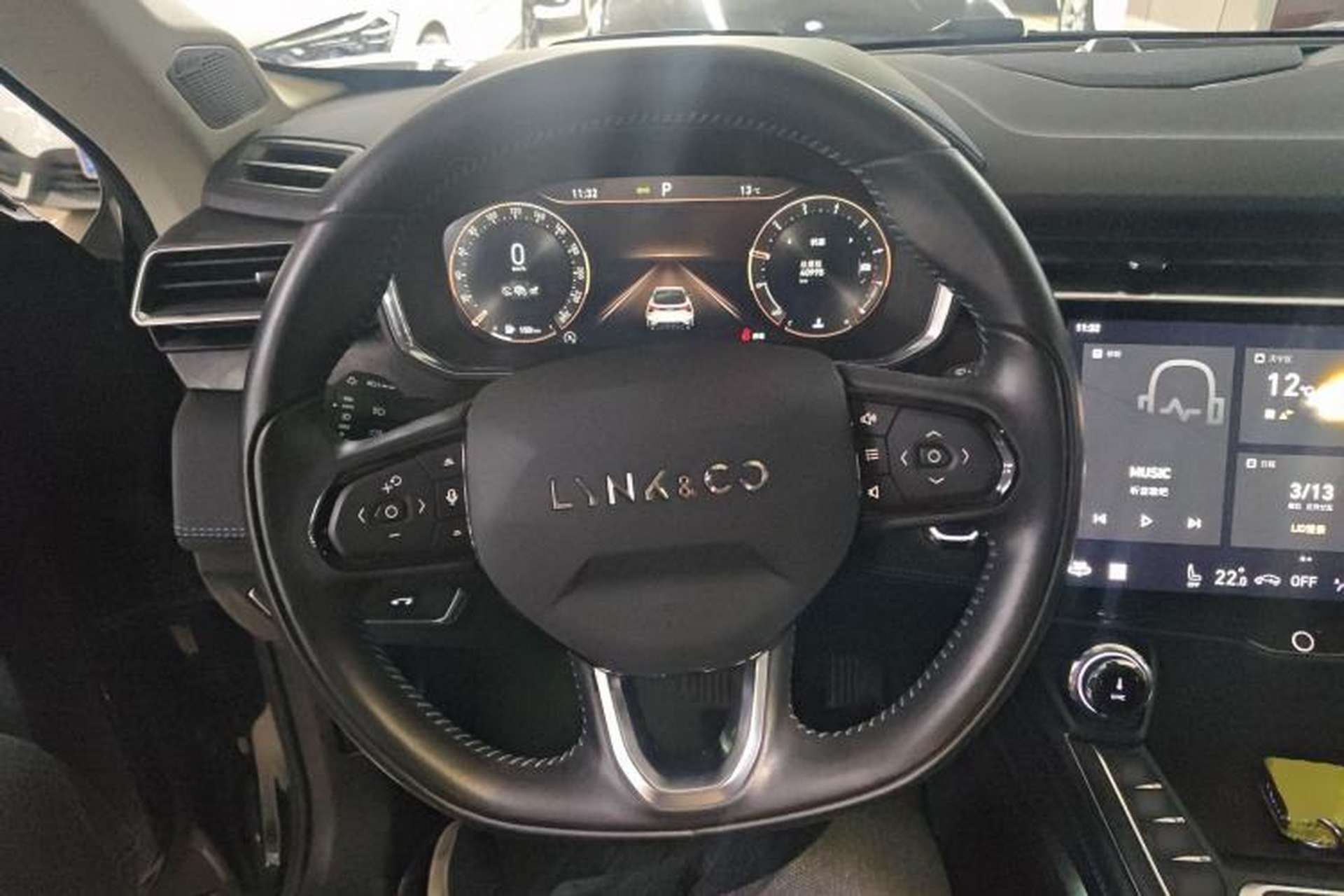 Used Lynk & Co 05 2022 2.0T Two-Wheel Drive Shine Halo Steering Wheel