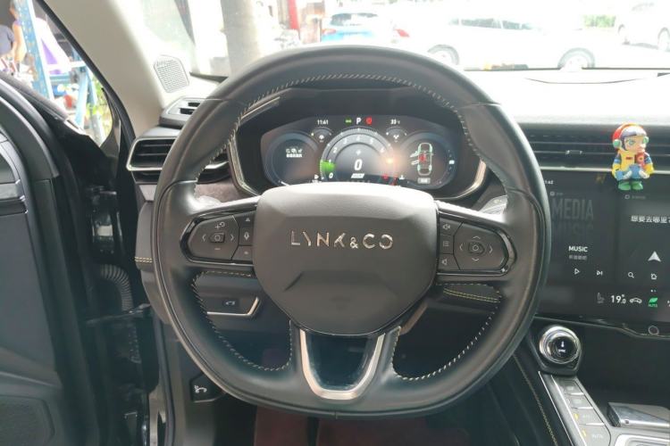 Used Lynk & Co 05 2022 2.0T Two-Wheel Drive Shine Halo Steering Wheel