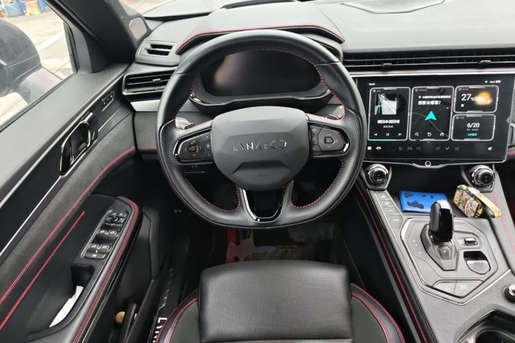 Used Lynk & Co 05 2022 2.0TD Four-Wheel Drive Dynamic Halo Steering Wheel