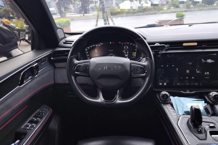 Used Lynk & Co 05 2022 2.0TD Four-Wheel Drive Dynamic Halo Steering Wheel