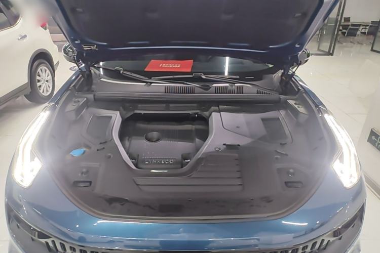 Used Lynk & Co 05 2022 2.0T Two-Wheel Drive Shine Halo Engine Bay