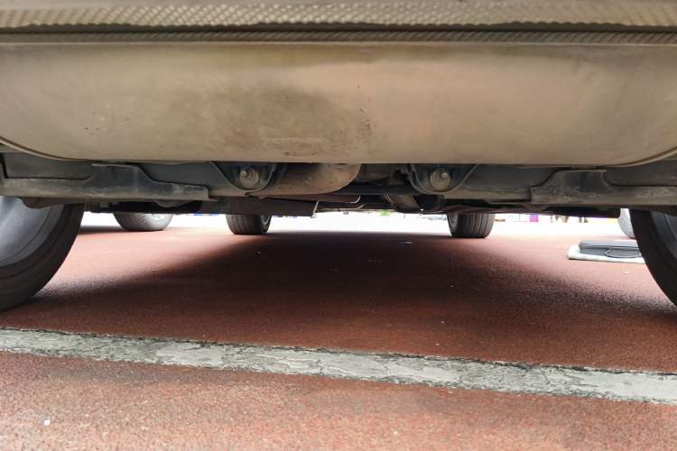 Used Lynk & Co 05 2022 2.0TD Four-Wheel Drive Dynamic Halo Chassis Rear