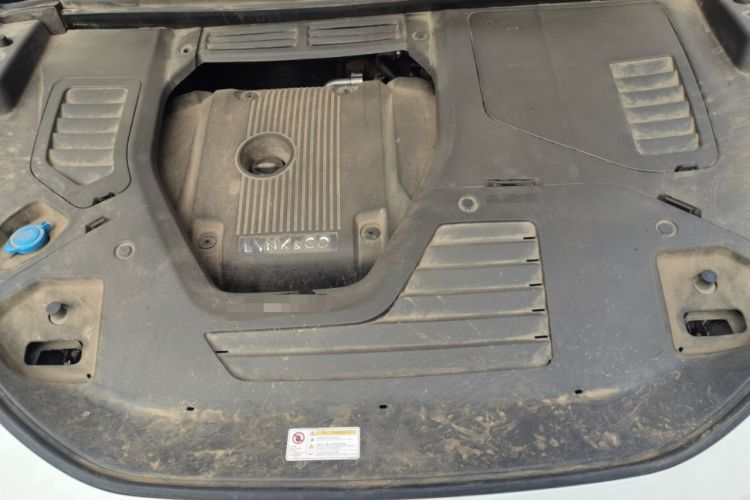 Used Lynk & Co 05 2022 2.0TD Four-Wheel Drive Dynamic Halo Engine Bay