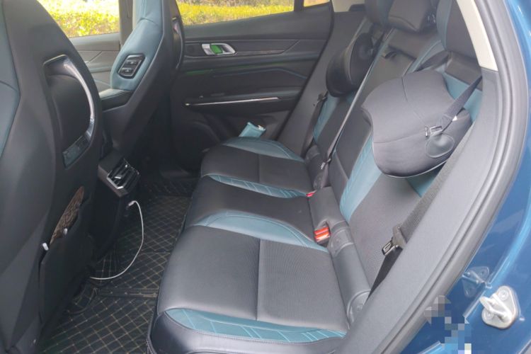 Used Lynk & Co 05 2022 2.0T Two-Wheel Drive Shine Halo Left Rear Seat