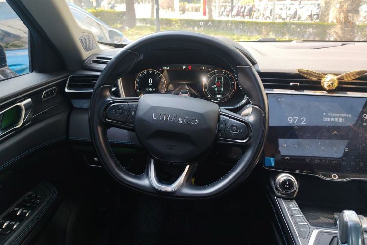 Used Lynk & Co 05 2022 2.0T Two-Wheel Drive Shine Halo Steering Wheel
