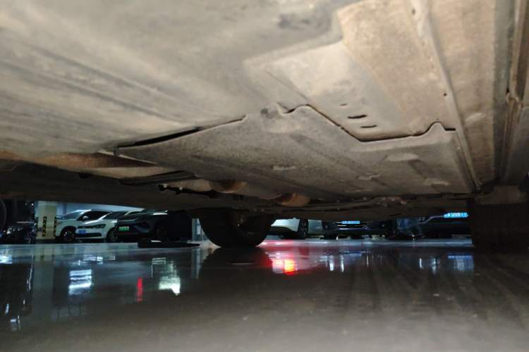 Used Lynk & Co 05 2022 2.0T Two-Wheel Drive Shine Halo Chassis Rear Right