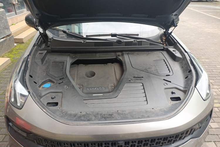Used Lynk & Co 05 2022 2.0T Two-Wheel Drive Shine Halo Engine Bay