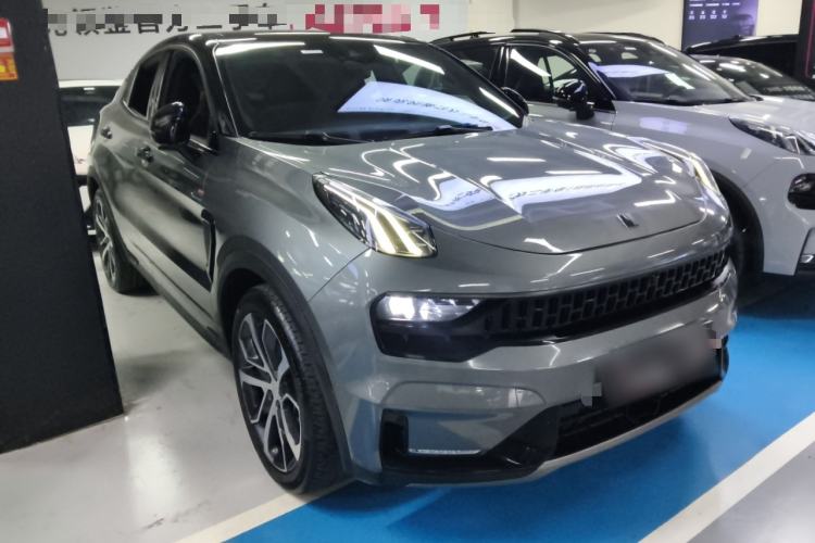 Used Lynk & Co 05 2022 2.0TD Four-Wheel Drive Dynamic Halo Exterior 2