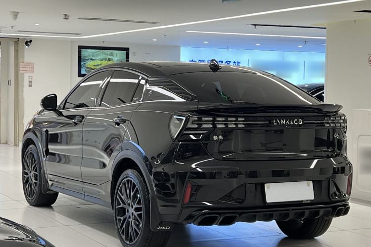 Used Lynk & Co 05 2022 05+ 2.0TD Automatic Exploration Edition Exterior 6