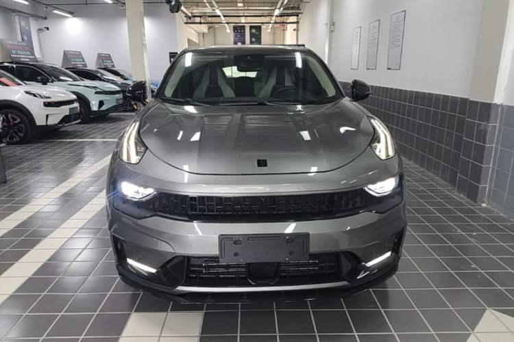 Used Lynk & Co 05 2022 2.0T Two-Wheel Drive Shine Halo Front