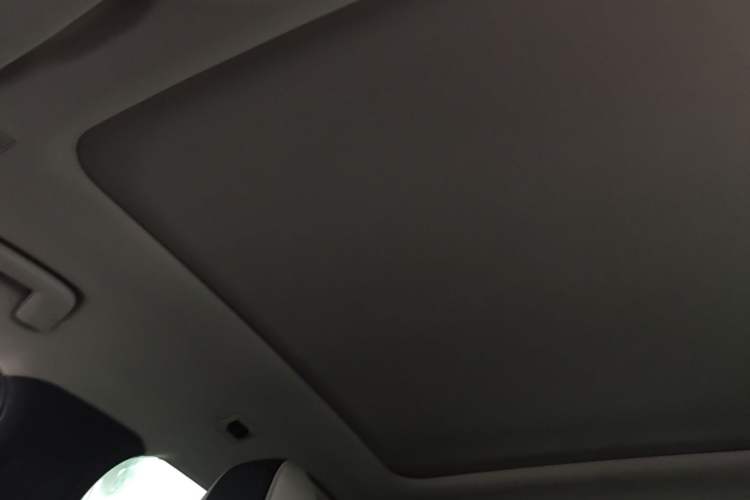 Used Lynk & Co 05 2022 2.0T Two-Wheel Drive Shine Halo Headliner