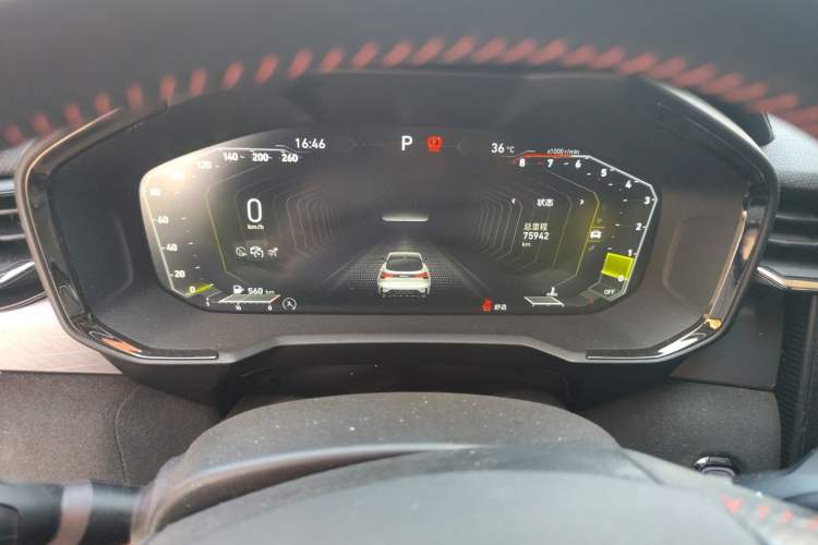 Used Lynk & Co 05 2022 2.0TD Four-Wheel Drive Dynamic Halo Instrument Cluster