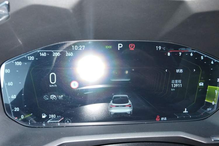 Used Lynk & Co 05 2022 2.0T Two-Wheel Drive Shine Halo Instrument Cluster