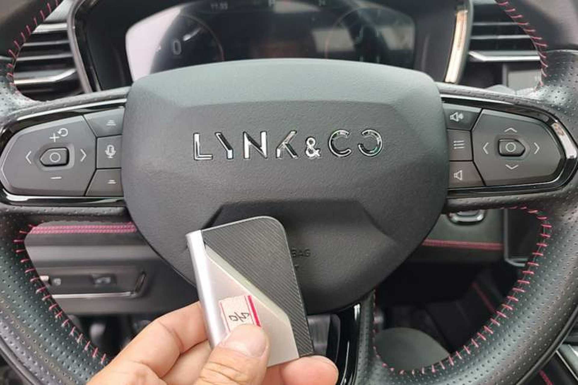 Used Lynk & Co 05 2022 2.0TD Four-Wheel Drive Dynamic Halo Interior 1