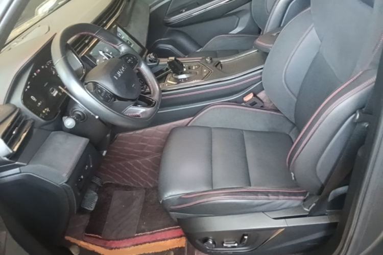 Used Lynk & Co 05 2022 2.0TD Four-Wheel Drive Dynamic Halo Left Front Seat