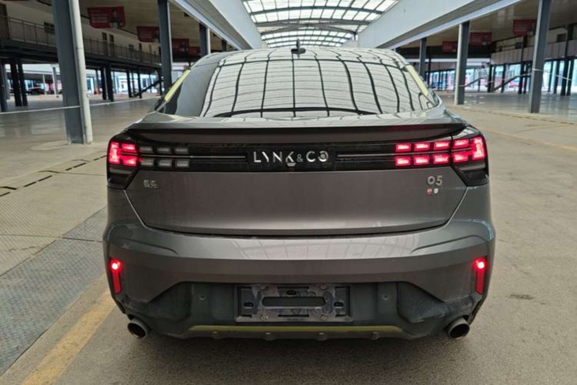 Used Lynk & Co 05 2022 2.0T Two-Wheel Drive Shine Halo Rear