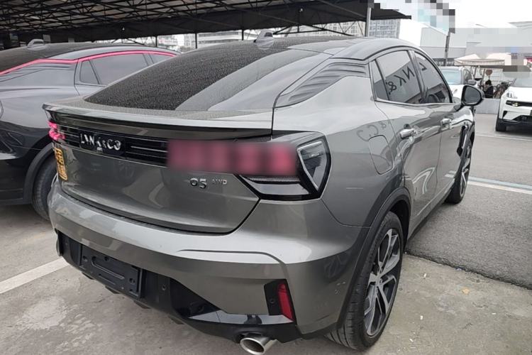 Used Lynk & Co 05 2022 2.0TD Four-Wheel Drive Dynamic Halo Rear Right 45 Deg
