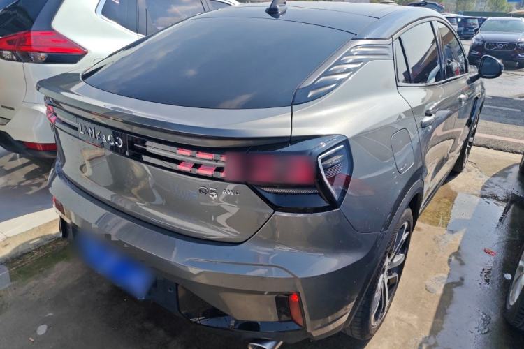 Used Lynk & Co 05 2022 2.0TD Four-Wheel Drive Dynamic Halo Rear Right 45 Deg