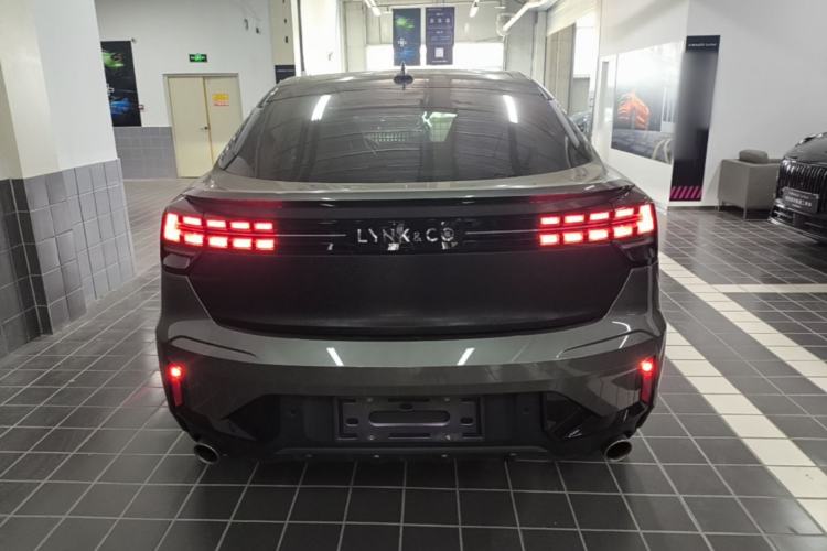 Used Lynk & Co 05 2022 2.0T Two-Wheel Drive Shine Halo Rear