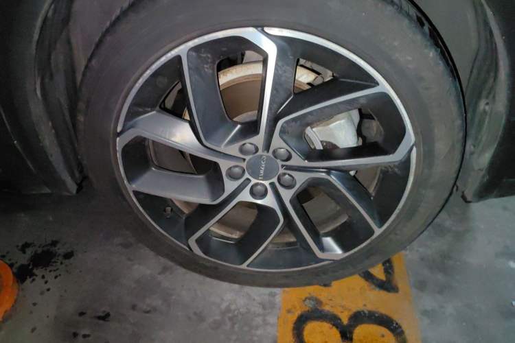 Used Lynk & Co 05 2022 2.0T Two-Wheel Drive Shine Halo Right Front Wheel Hub