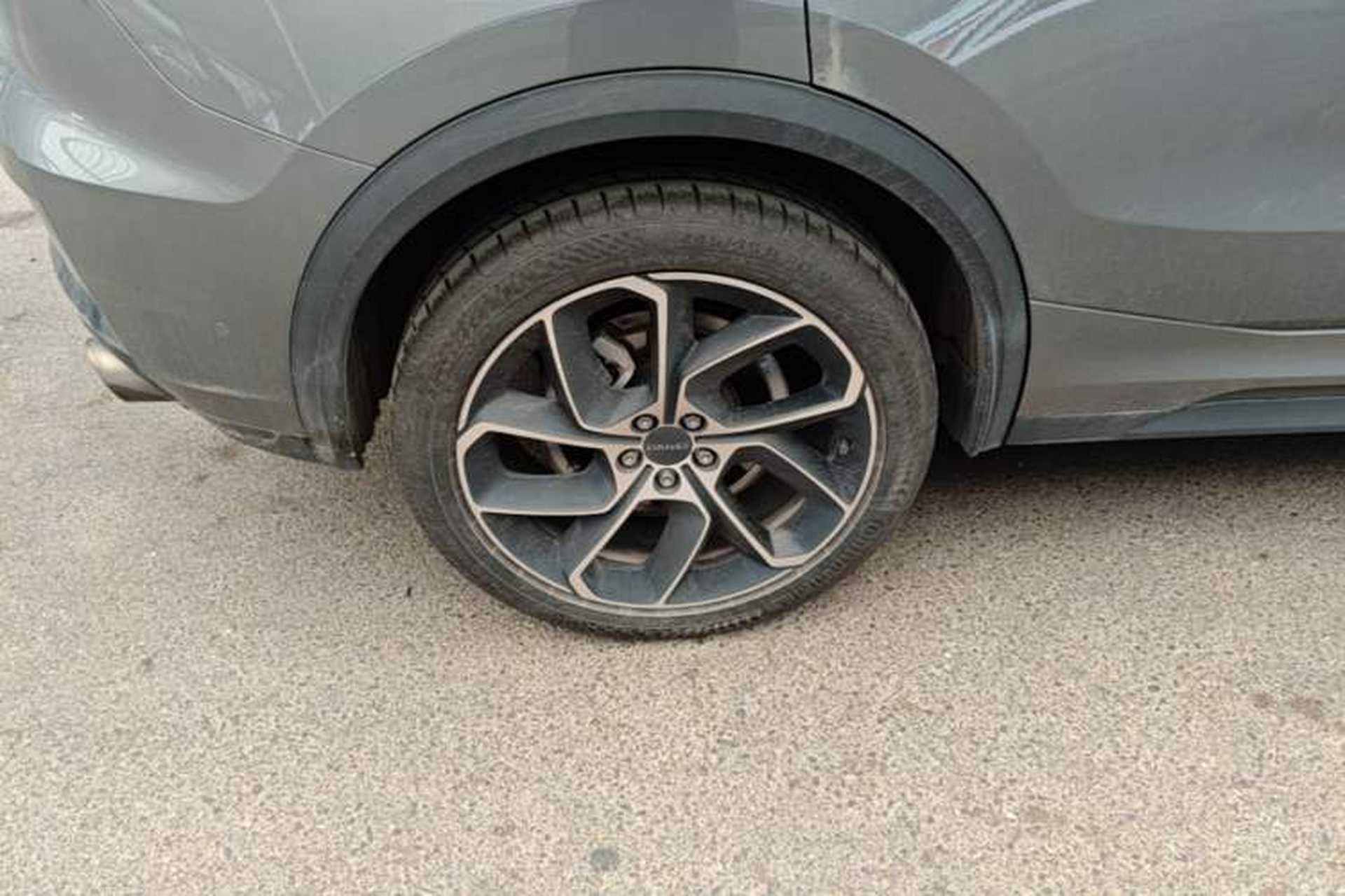 Used Lynk & Co 05 2022 2.0T Two-Wheel Drive Shine Halo Right Rear Wheel Hub