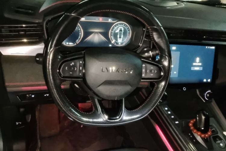 Used Lynk & Co 05 2022 2.0TD Four-Wheel Drive Dynamic Halo Steering Wheel
