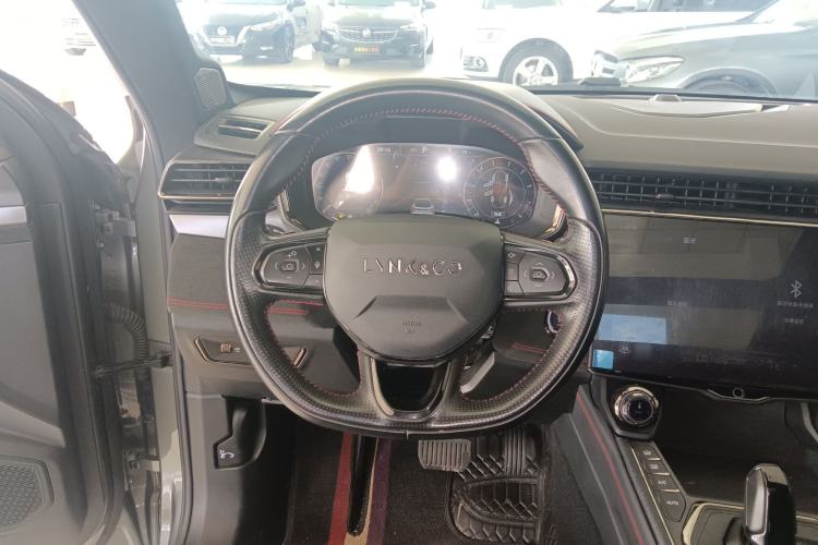 Used Lynk & Co 05 2022 2.0TD Four-Wheel Drive Dynamic Halo Steering Wheel