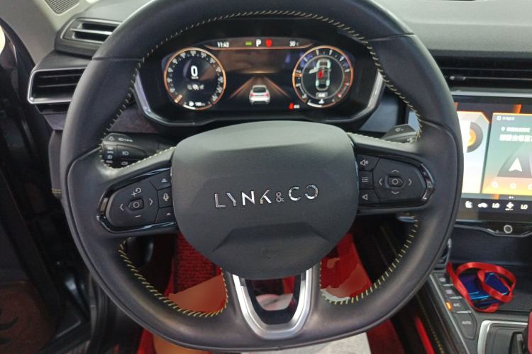 Used Lynk & Co 05 2022 2.0T Two-Wheel Drive Shine Halo Steering Wheel