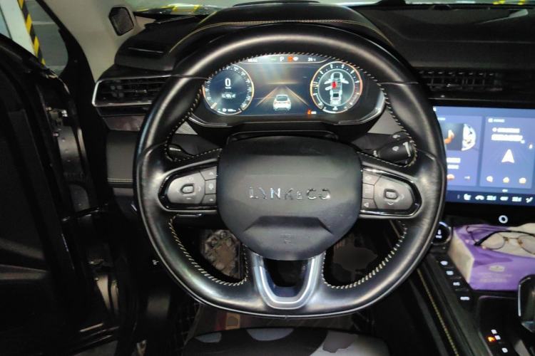 Used Lynk & Co 05 2022 2.0T Two-Wheel Drive Shine Halo Steering Wheel