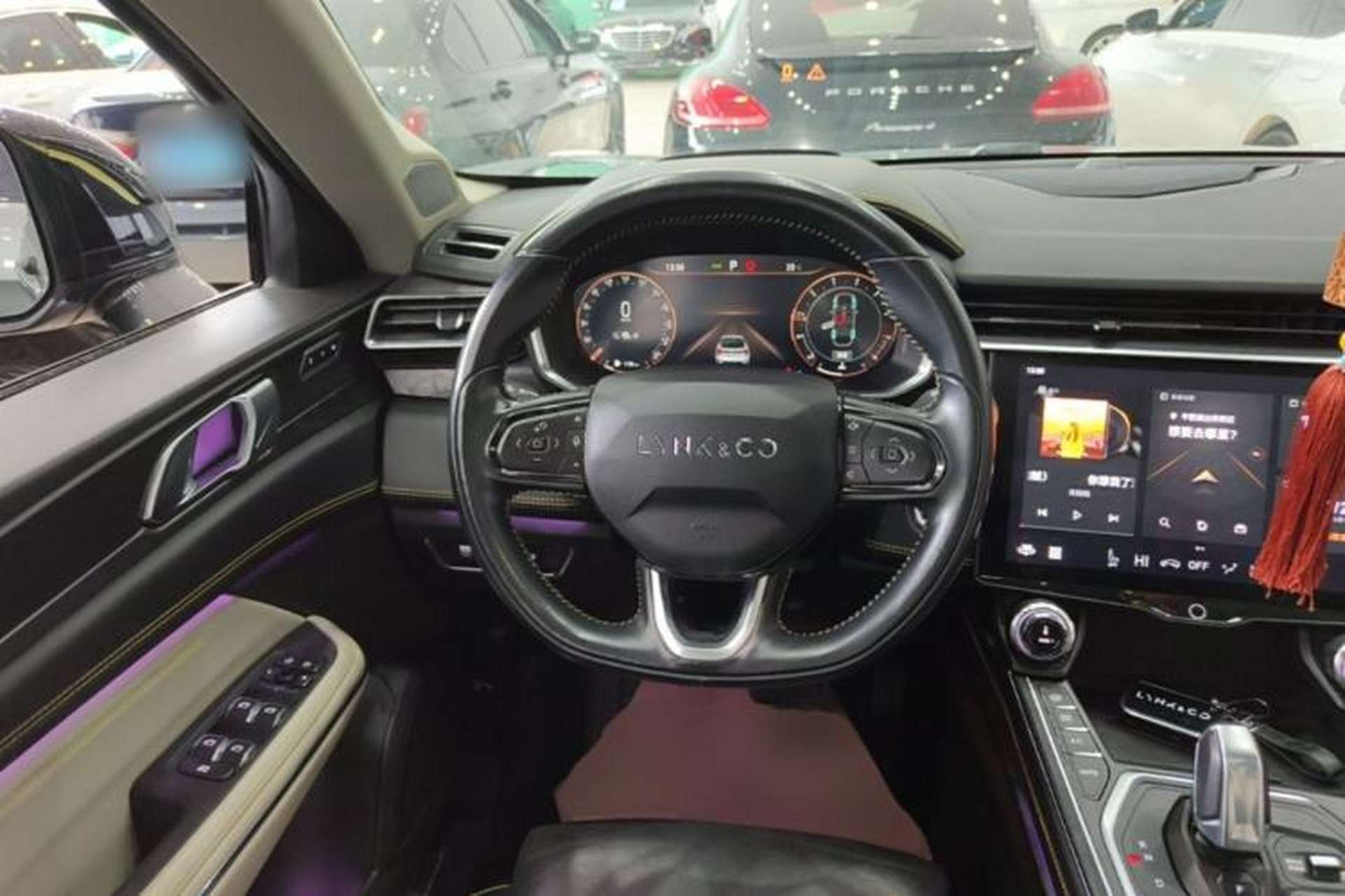 Used Lynk & Co 05 2022 2.0T Two-Wheel Drive Shine Halo Steering Wheel