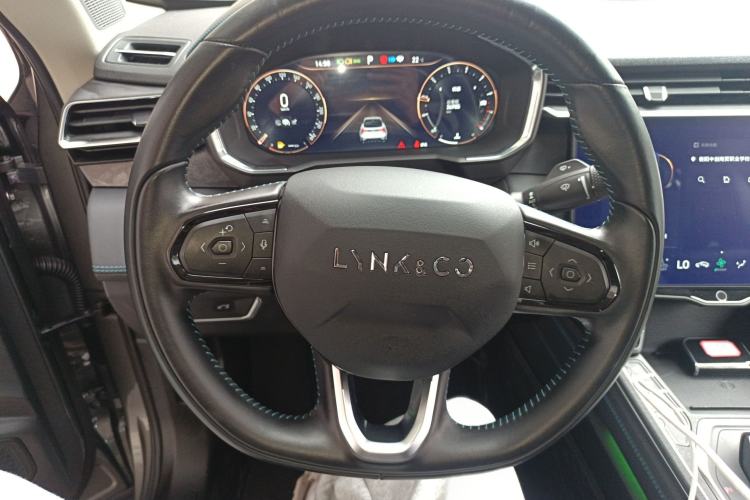 Used Lynk & Co 05 2022 2.0T Two-Wheel Drive Shine Halo Steering Wheel