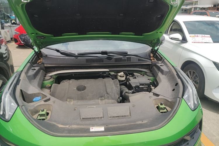 Used Lynk & Co 05 2022 05+ 2.0TD Automatic Exploration Edition Engine Bay