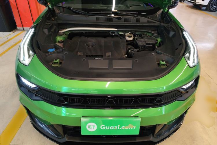 Used Lynk & Co 05 2022 05+ 2.0TD Automatic Exploration Edition Engine Bay