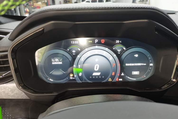 Used Lynk & Co 05 2022 05+ 2.0TD Automatic Exploration Edition Instrument Cluster