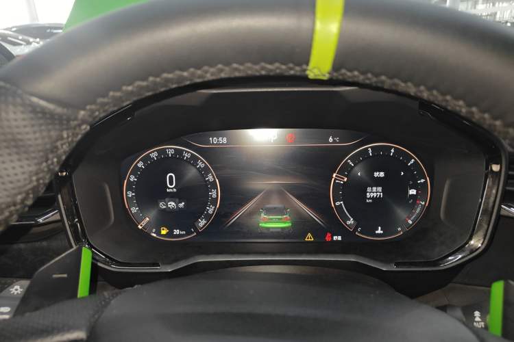 Used Lynk & Co 05 2022 05+ 2.0TD Automatic Exploration Edition Instrument Cluster