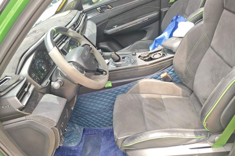 Used Lynk & Co 05 2022 05+ 2.0TD Automatic Performance Package Left Front Seat