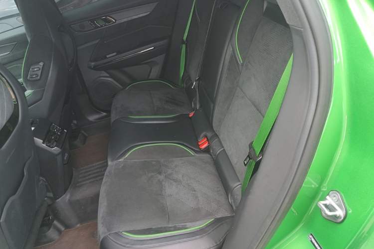 Used Lynk & Co 05 2022 05+ 2.0TD Automatic Exploration Edition Left Rear Seat