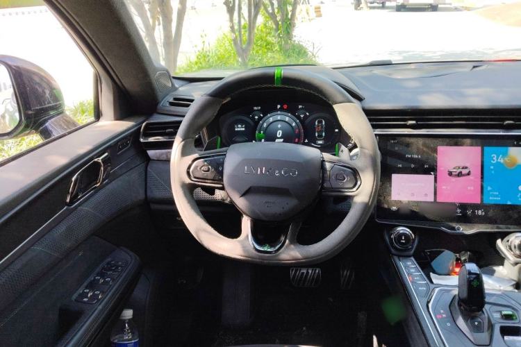 Used Lynk & Co 05 2022 05+ 2.0TD Automatic Performance Package Steering Wheel