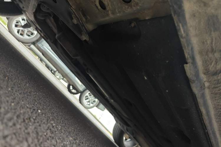 Used Lynk & Co 05 2022 2.0T Two-Wheel Drive Shine Halo Chassis Front Left