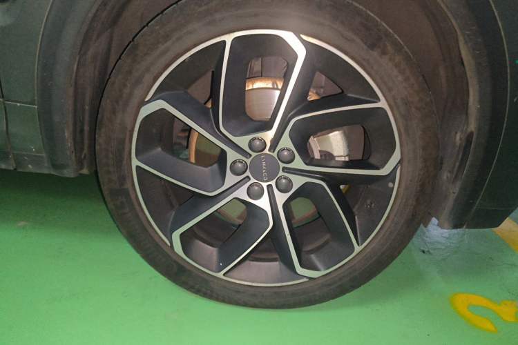 Used Lynk & Co 05 2022 2.0T Two-Wheel Drive Shine Halo Exterior 1