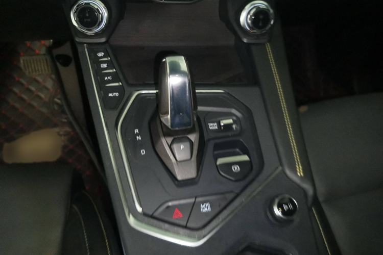 Used Lynk & Co 05 2022 2.0TD Two-Wheel Drive Zhaoyang Plus Gear Lever