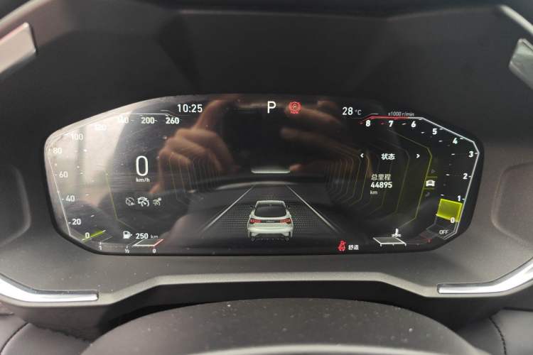 Used Lynk & Co 05 2022 2.0T Two-Wheel Drive Shine Halo Instrument Cluster