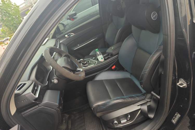 Used Lynk & Co 05 2022 2.0T Two-Wheel Drive Shine Halo Left Front Seat