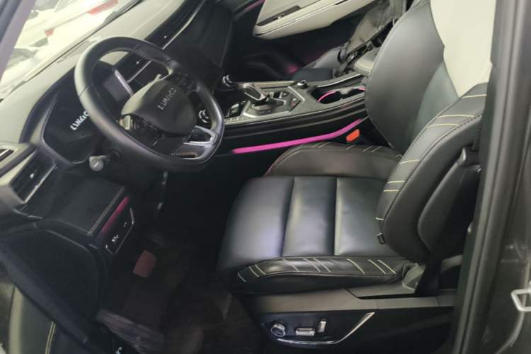 Used Lynk & Co 05 2022 2.0T Two-Wheel Drive Shine Halo Left Front Seat